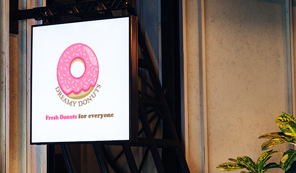 dreamy donut logo
